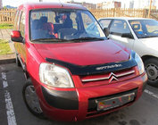 Citroen Berlingo 1996–2008 Motora pārsega deflektors VIP (2003-2008) foto 1