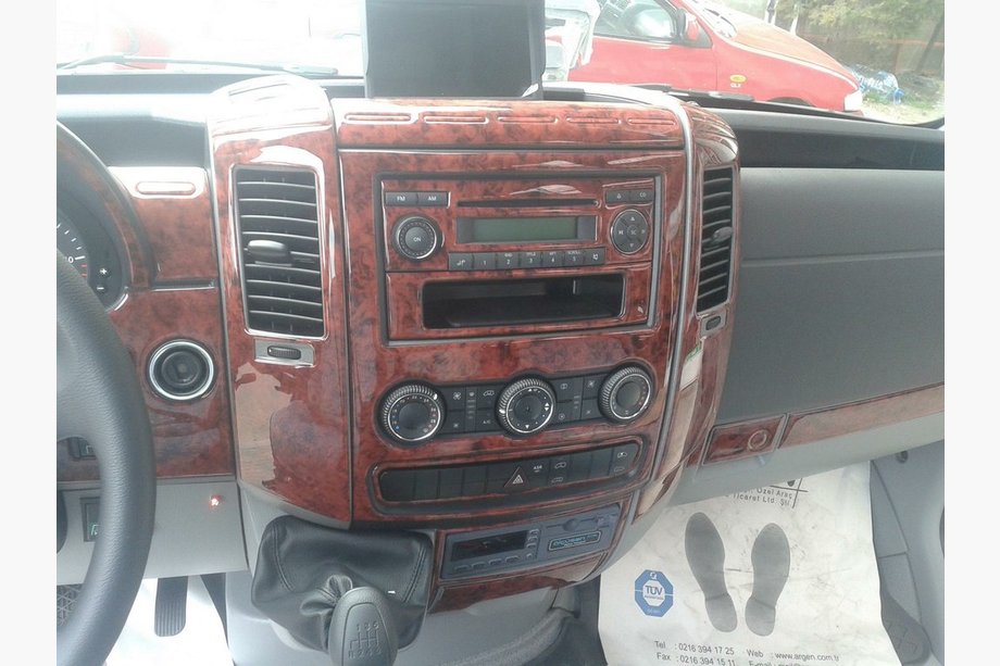 Volkswagen Crafter 2006–2016 Paneļa dekoratīvo uzliku komplekts (50 detaļas) Karbon Foto 9