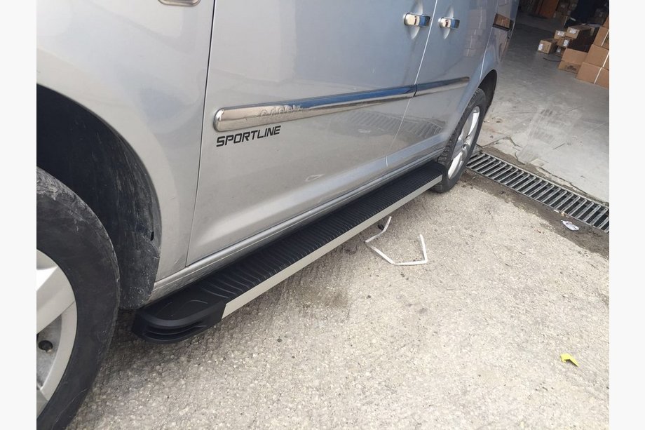 Volkswagen Caddy 2010–2015 Durvju moldingu komplekts (4 gab., nerūsējošais tērauds) Image