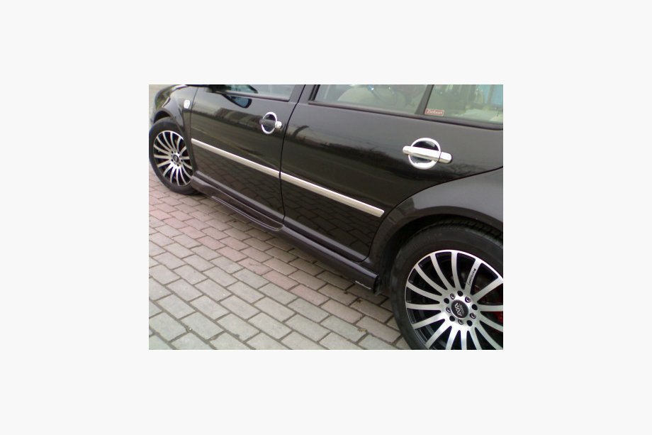 Volkswagen Bora 1998–2004 Sānu sliekšņi Sport (krāsošanai) Image