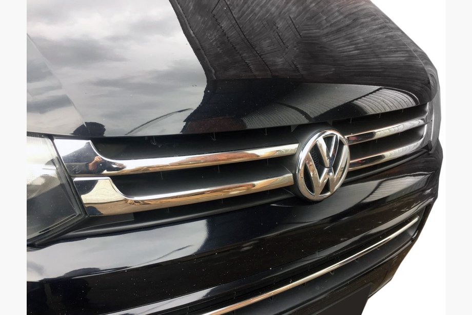 Volkswagen T5 2010–2015 Atsevišķas radiatora restes uzlikas (Carmos, 4 gab., nerūsējošais tērauds) Image