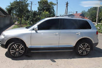 Volkswagen Touareg 2002–2010 Jumta reliņi hromēti (plastmasas kājas) Metāla kājiņa foto 5