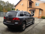 Volkswagen Touareg 2002–2010 Jumta reliņi hromēti (plastmasas kājas) Metāla kājiņa foto 7