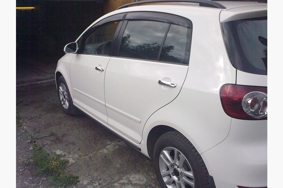 Volkswagen Jetta 2006–2011 Durvju rokturu uzlikas (4 gab., nerūsējošais tērauds) Carmos - turku teras Foto 2
