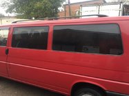 Volkswagen T4 Caravelle/Multivan 1990–2003 Melni jumta reliņi foto 2