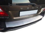Volvo XC70 2007–2013 Aizmugurējā bampera uzlika ar atloku Nataniko (nerūsējošais tērauds) foto 1