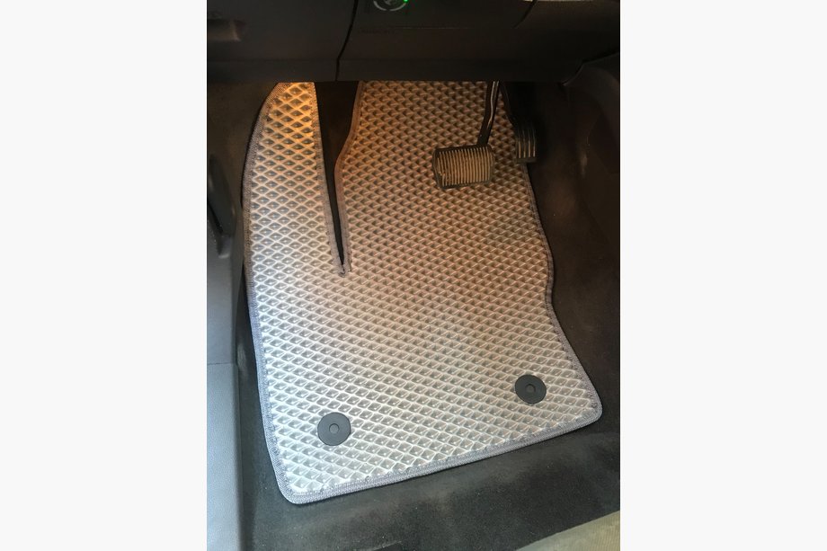Ford Kuga/Escape 2013–2019 EVA auto paklājiņi (pelēki) Image