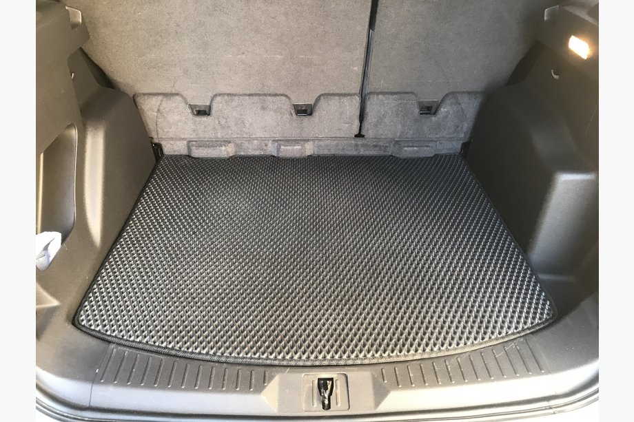 Ford Kuga/Escape 2013–2019 Bagāžnieka paklājiņš (EVA, melns) Image