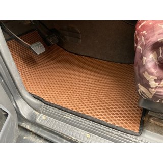 EVA auto paklājiņi (ķieģeļu raksts) Nissan Patrol Y60 1988–1997 foto 2