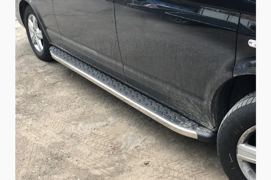 Volkswagen T6 2015–2024 Sānu pakāpieni BlackLine (2 gab., alumīnijs) Image
