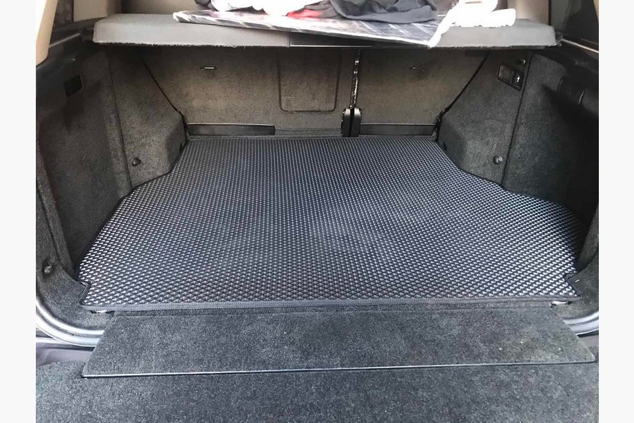 Range Rover III L322 2002–2012 Bagāžnieka paklājiņš (EVA, melns) Image