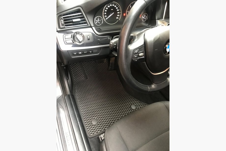 BMW 5. sērija F10/F11 2010–2016 Auto grīdas paklājiņi 2013-2016 (EVA, melni) Image