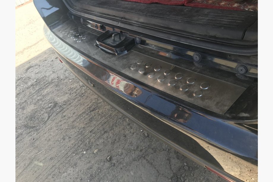 SsangYong Rexton I 2001–2017 OmsaLine aizmugurējā bufera uzlikas (nerūsējošais tērauds) Image