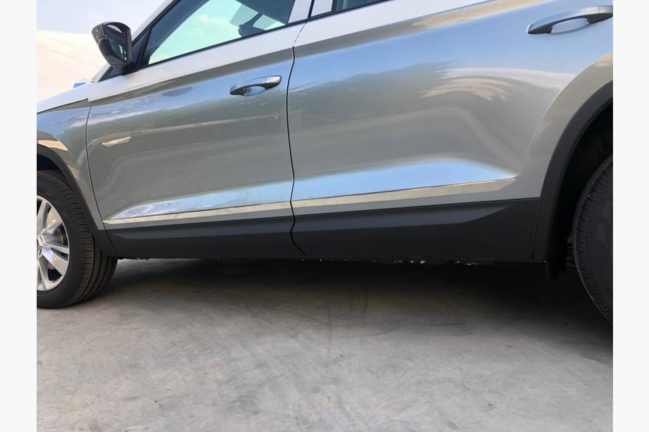 Skoda Kodiaq 2016–2023 Durvju moldings Carmos platais (nerūsējošais tērauds) Image
