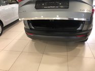 Skoda Karoq 2018– Bagāžnieka malas uzlika (nerūsējošais tērauds) foto 1