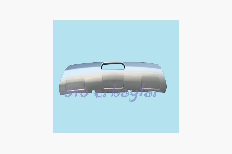 Nissan Qashqai 2010–2014 Aizmugurējais difuzors Q002 (pelēka plastmasa) Image