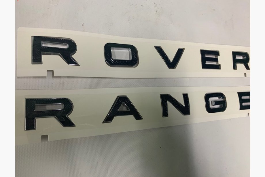 Range Rover III L322 2002–2012 Uzraksts Melnais punkts (1. tips) Image