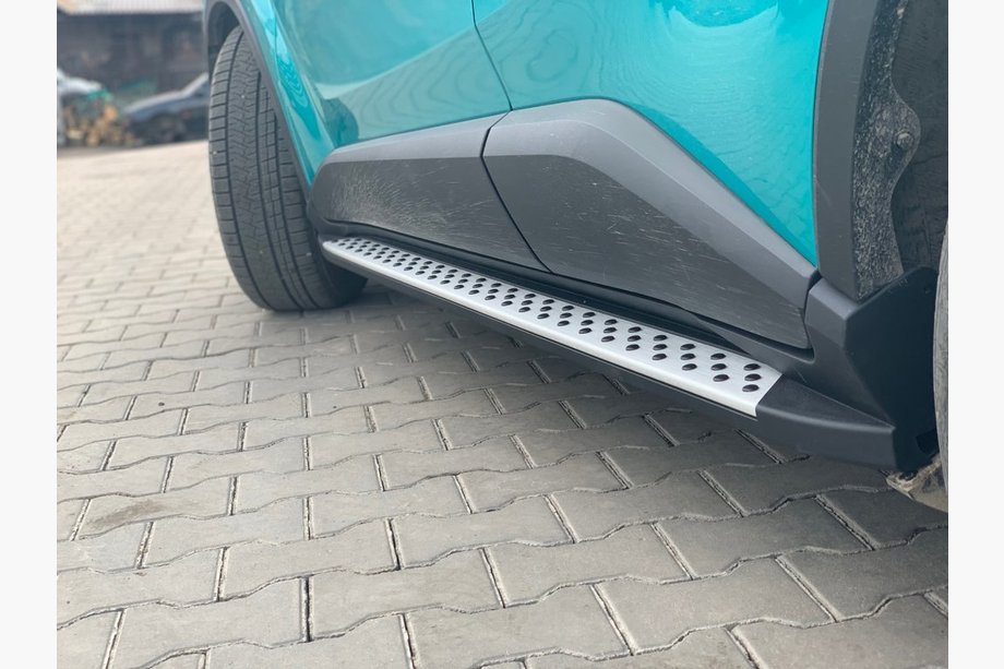 Toyota C-HR 2016–2023 Sānu sliekšņi Original V1 (2 gab., alumīnija) Image