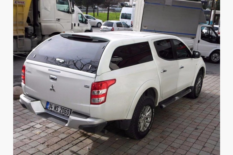 Mitsubishi L200 2015–2024 Jumta nojume (Canopy) Image