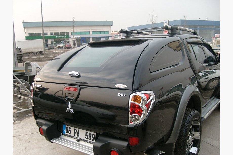 Mitsubishi L200 2006–2015 Kravas kastes hardtops Starbox Image