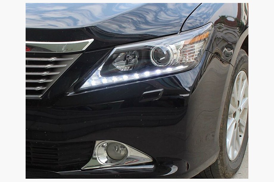 Toyota Camry 2011–2017 Priekšējie LED lukturi (2 gab.) Image