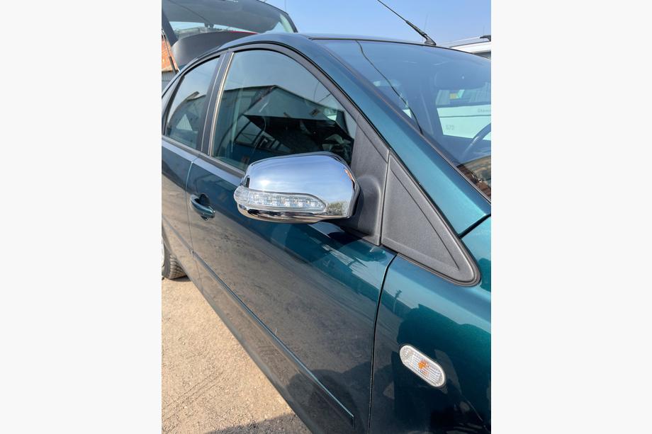 Ford Fusion 2002–2012 LED spoguļu uzlikas (2 gab., ABS) Image