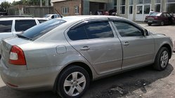 Skoda Octavia II A5 2010–2013 Logu vēja deflektori LiftBack (4 gab., SIM) foto 1