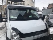 Iveco Daily 2006–2014 Vējstikla vizieris V1 (melns spīdīgs, 5 mm) foto 1