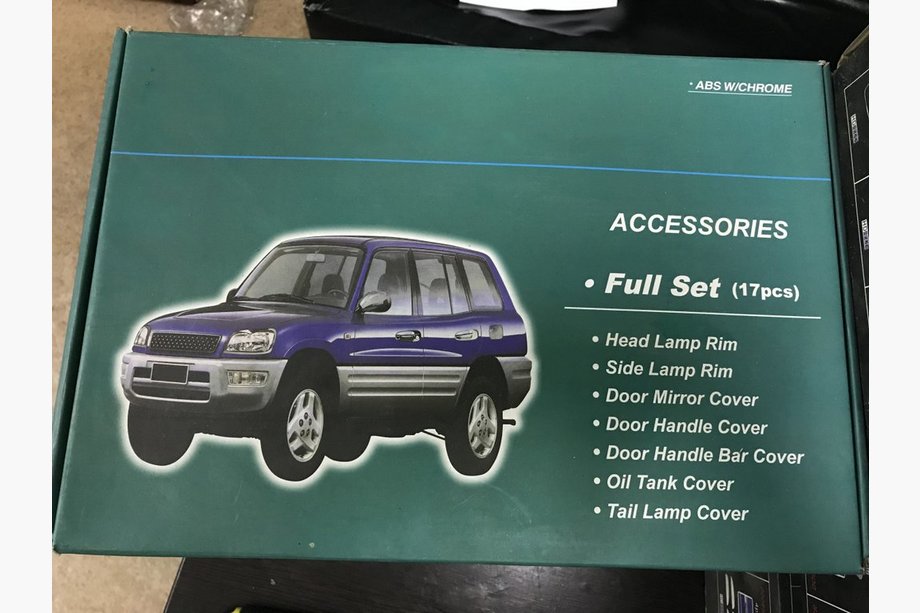Toyota Rav 4 1996–2001 Spoguļu hroma uzlikas (2 gab., plastmasa) Image