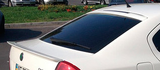 Skoda Octavia II A5 2006–2010 Aizmugurējā loga spoilers (krāsošanai) foto 1