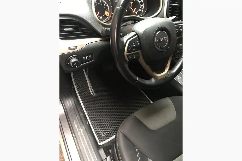 Jeep Cherokee KL 2013– EVA auto paklājiņi (melni) Image