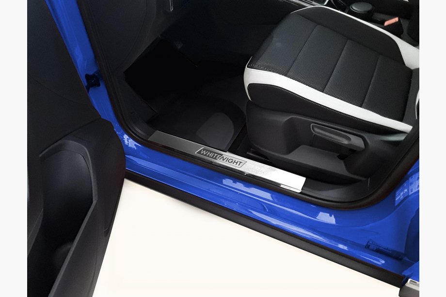 Volkswagen T-Roc 2017–2025 WhiteNight sliekšņu uzlikas, nerūsējošais tērauds (2 gab.) Image