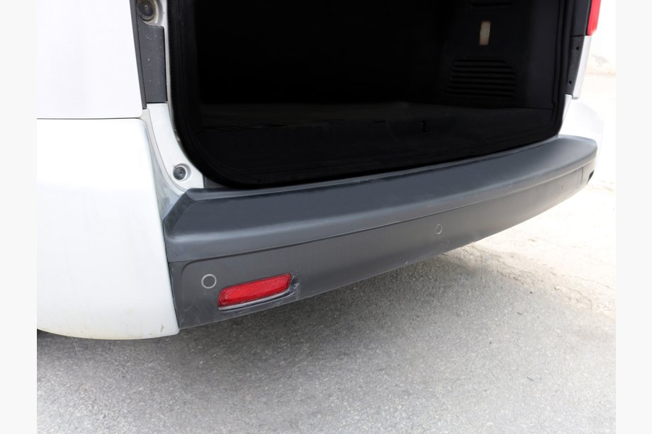 Citroen Jumpy/Dispatch 2017– EuroCap aizmugurējā bufera uzlika (garajai riteņu bāzei, ABS) Image