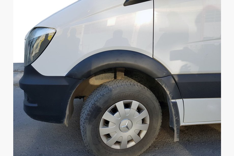 Mercedes Sprinter W906 2006–2018 Izpārdošana! Platas spārnu arku uzlikas (4 gab., melnas) Image