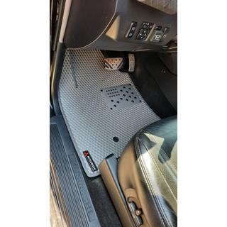 EVA auto paklājiņi (pelēki) foto 1