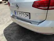 Volkswagen Passat B8 2015–2023 Aizmugurējā bampera hromētā uzlika Carmos V1 (SW) foto 1