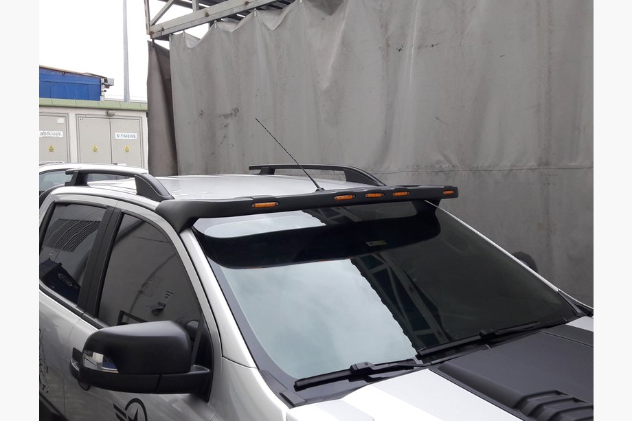 Volkswagen Amarok 2010–2022 Vējstikla vizieris (LED) Image