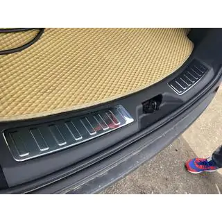 Aizmugurējo sliekšņu uzlikas (2 gab., nerūsējošais tērauds) Land Rover Discovery Sport 2014– foto 2