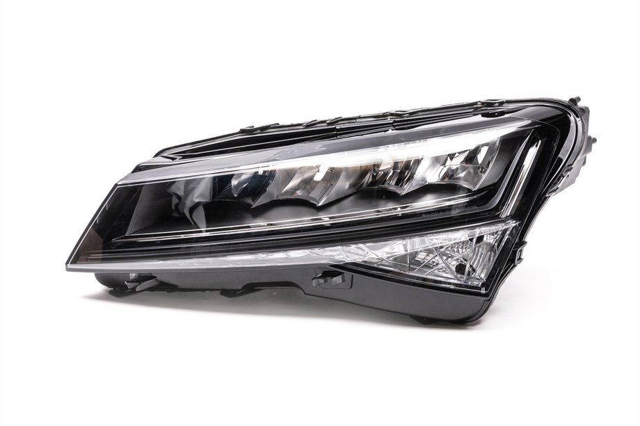 Skoda Superb 2015–2024 Priekšējais LED lukturis (kreisais, oriģināls, lietots) Image