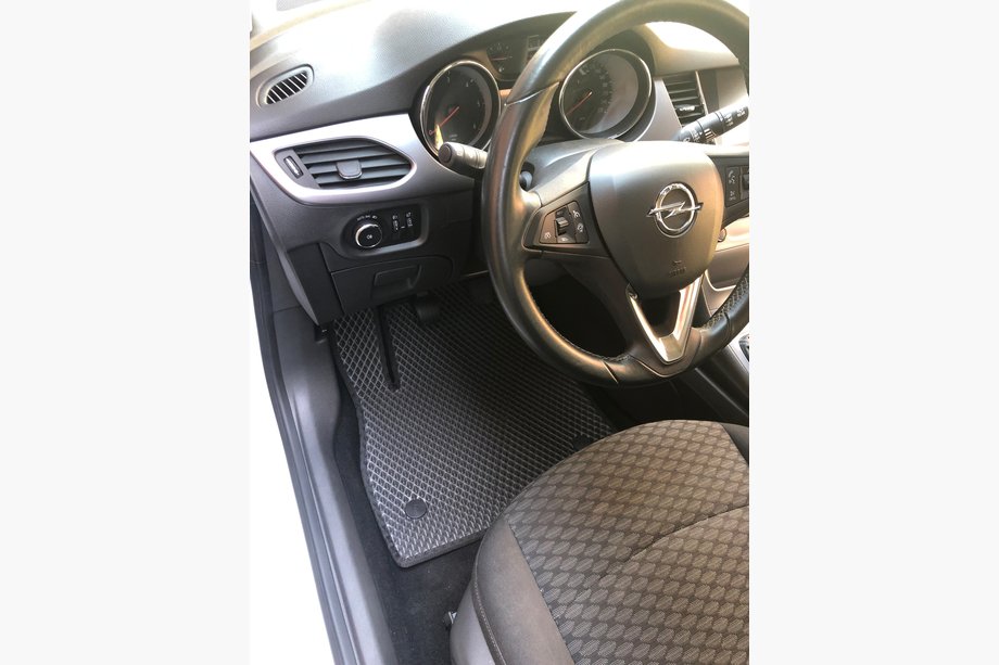 Opel Astra K 2016–2021 EVA auto paklājiņi (melni) Image