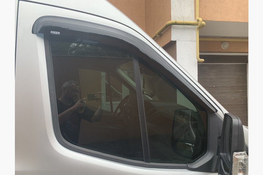 Ford Transit 2014– Logu vēja deflektori Niken (2 gab.) Image