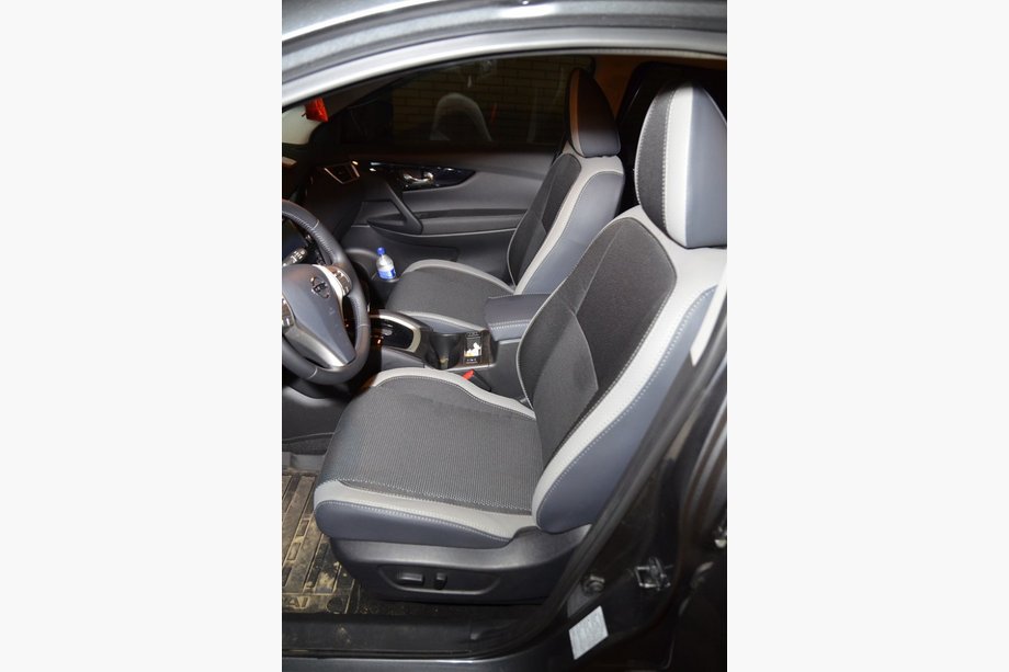 Nissan Qashqai 2014–2021 Autosēdekļu pārvalki (mākslīgā āda↗audums, Premium) Foto 2