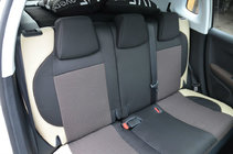 Opel Crossland X 2017–2024 Premium auto sēdekļu pārvalki foto 2