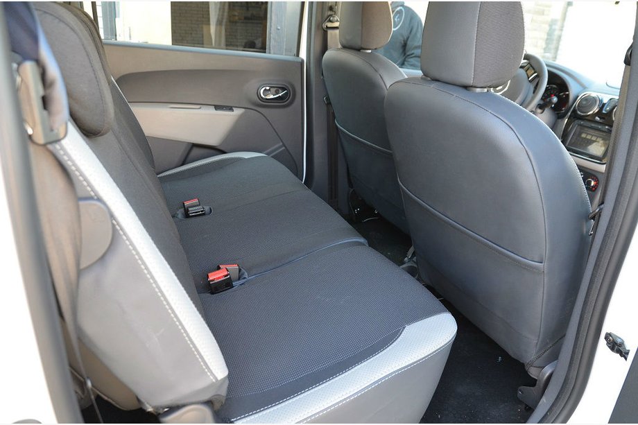 Renault Lodgy 2013–2022 Autosēdekļu pārvalki (mākslīgā āda↗audums, Premium) Image