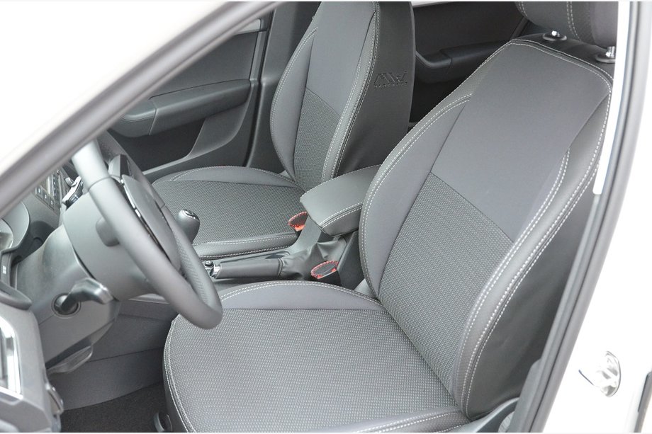 Skoda Octavia III A7 2013–2019 Autosēdekļu pārvalki (mākslīgā āda↗audums, Premium) Image