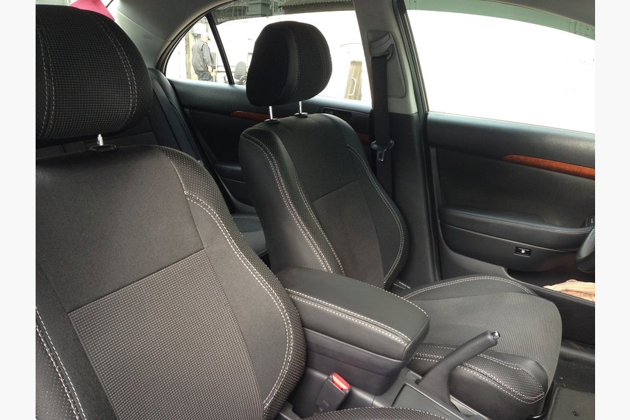 Toyota Avensis 2003–2009 Auto sēdekļu pārvalki SoyuzAuto Premium Image