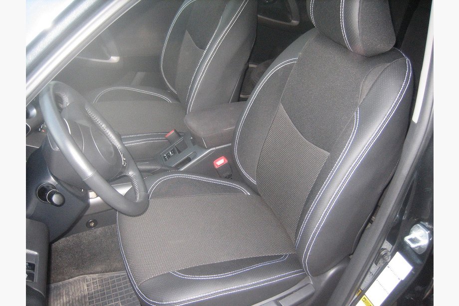 Toyota Rav 4 2006–2013 Autosēdekļu pārvalki (mākslīgā āda↗audums, Premium) Image