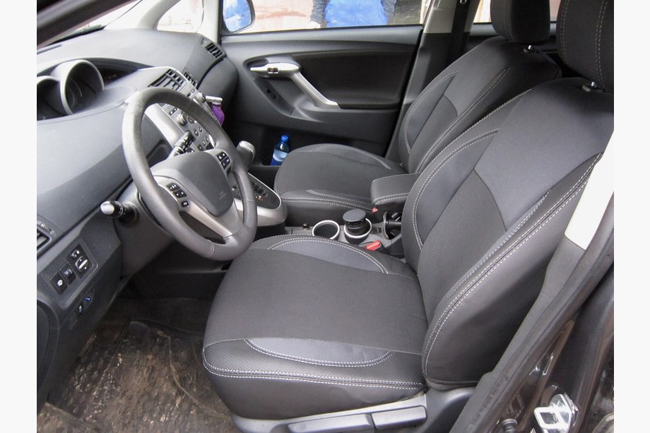 Toyota Verso 2009–2018 Auto sēdekļu pārvalki SoyuzAuto Premium Image