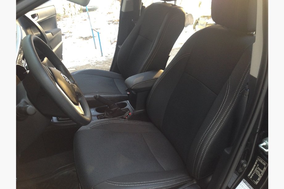 Toyota Corolla 2013–2019 Autosēdekļu pārvalki (mākslīgā āda↗audums, Premium) Image