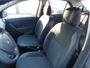 Renault Logan II 2013–2022 Autosēdekļu pārvalki (ekoāda + audums, Premium) foto 1